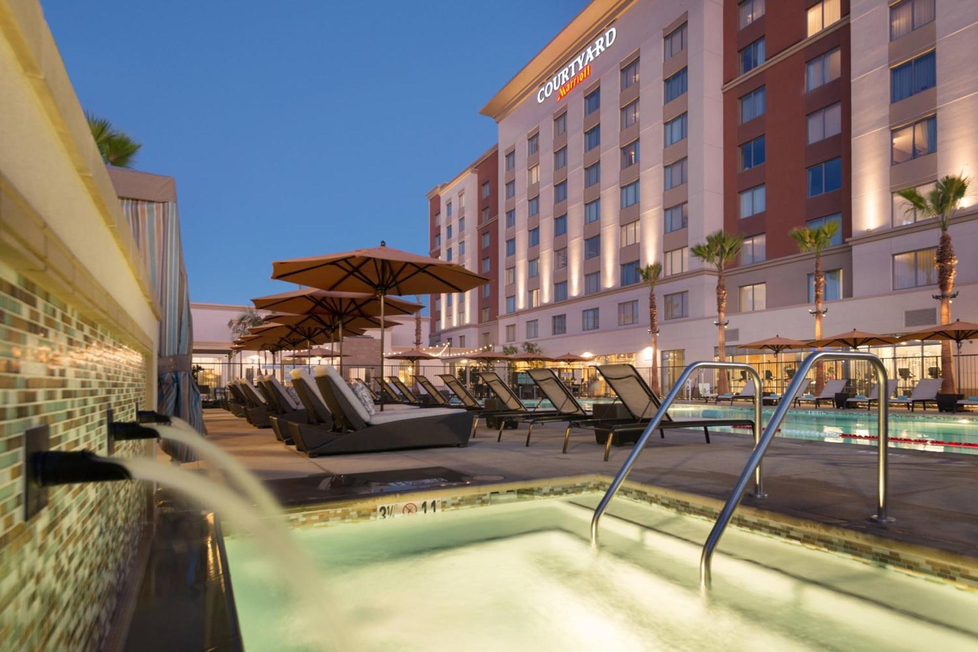 Courtyard By Marriott Irvine Spectrum מראה חיצוני תמונה
